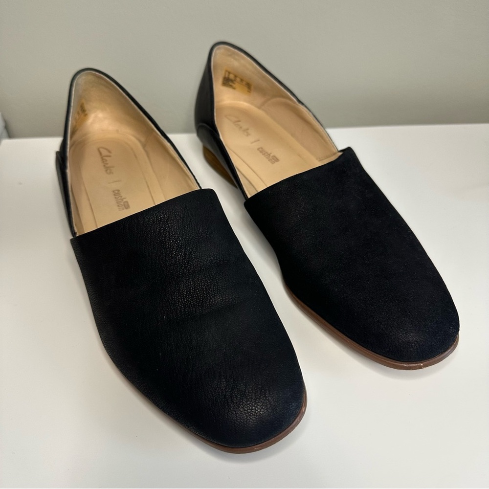 Clark’s Cushion plus Pure Tone black loafer